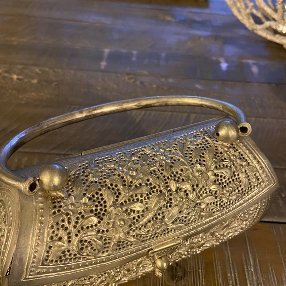 Petite Metal purse - Picture 2 of 6